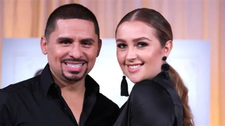kenia ontiveros net worth